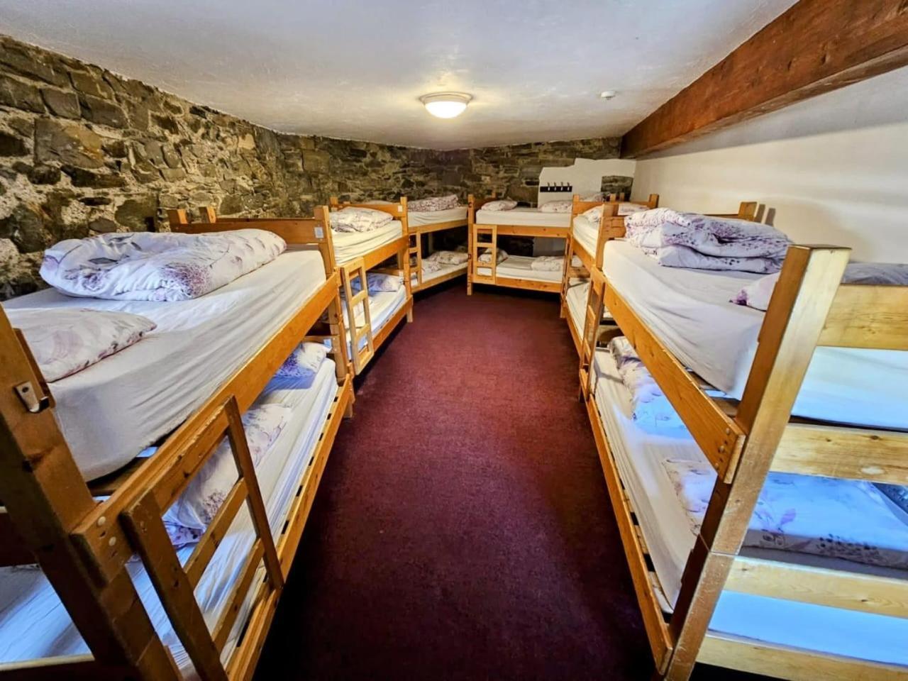 Old Mill Holiday Hostel Westport Buitenkant foto