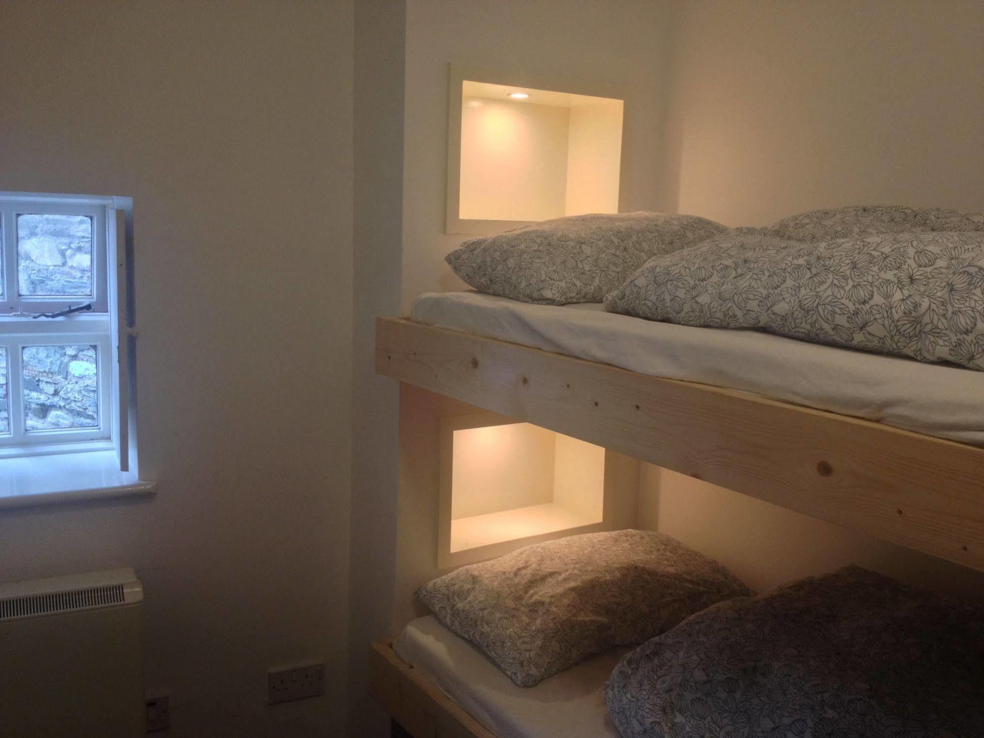 Old Mill Holiday Hostel Westport Buitenkant foto